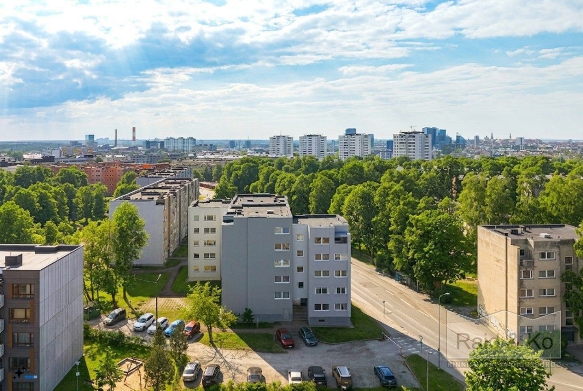 Harju maakond, Tallinn, Lasnamäe linnaosa, Pallasti 40