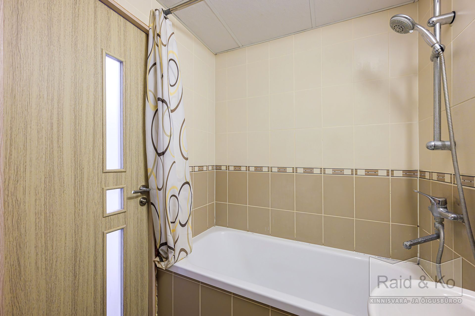 Harju maakond, Tallinn, Haabersti linnaosa, Õismäe tee 111