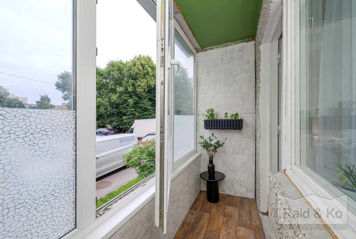 Harju maakond, Tallinn, Lasnamäe linnaosa, Paekaare 12