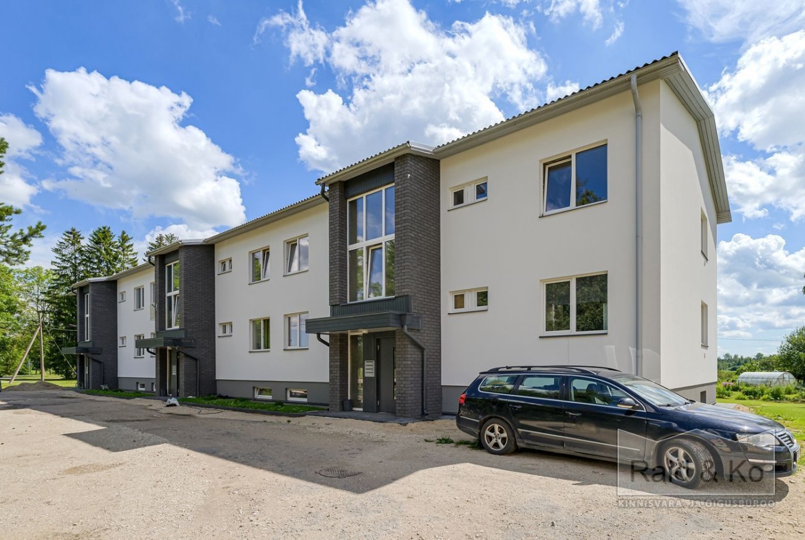 Rapla maakond, Märjamaa vald, Varbola küla, Varbola keskuse 77
