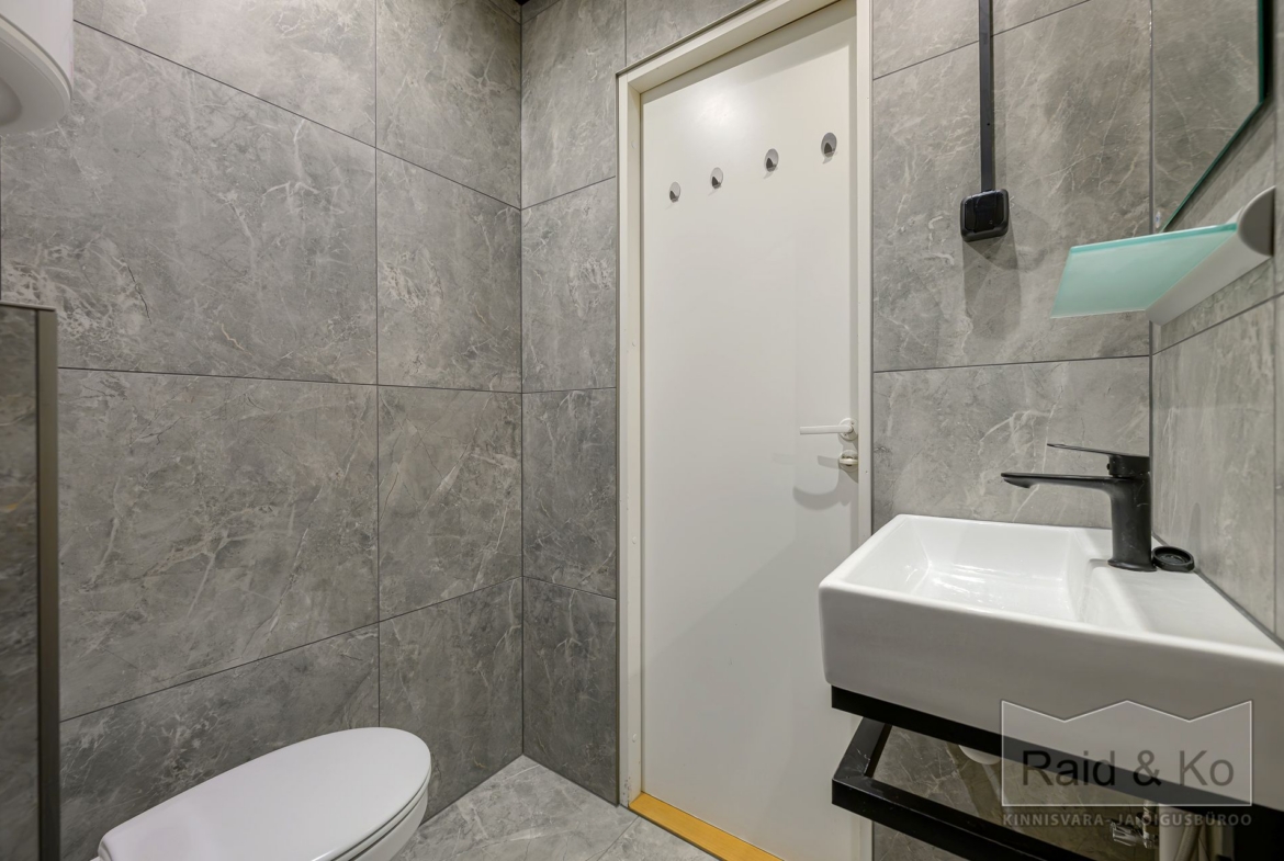 Harju maakond, Tallinn, Nõmme linnaosa, Valdeku 105
