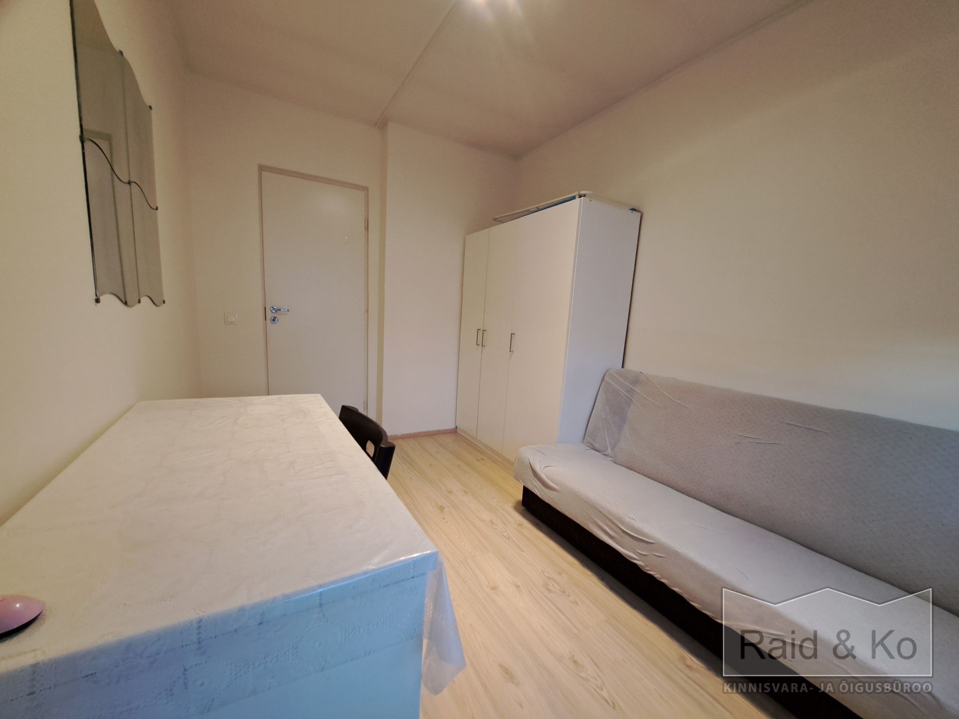 Harju maakond, Tallinn, Lasnamäe linnaosa, Laagna, Võru 16
