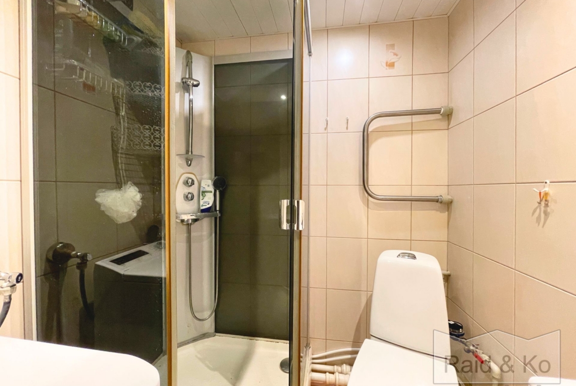 Harju maakond, Tallinn, Lasnamäe linnaosa, Võru tn 9