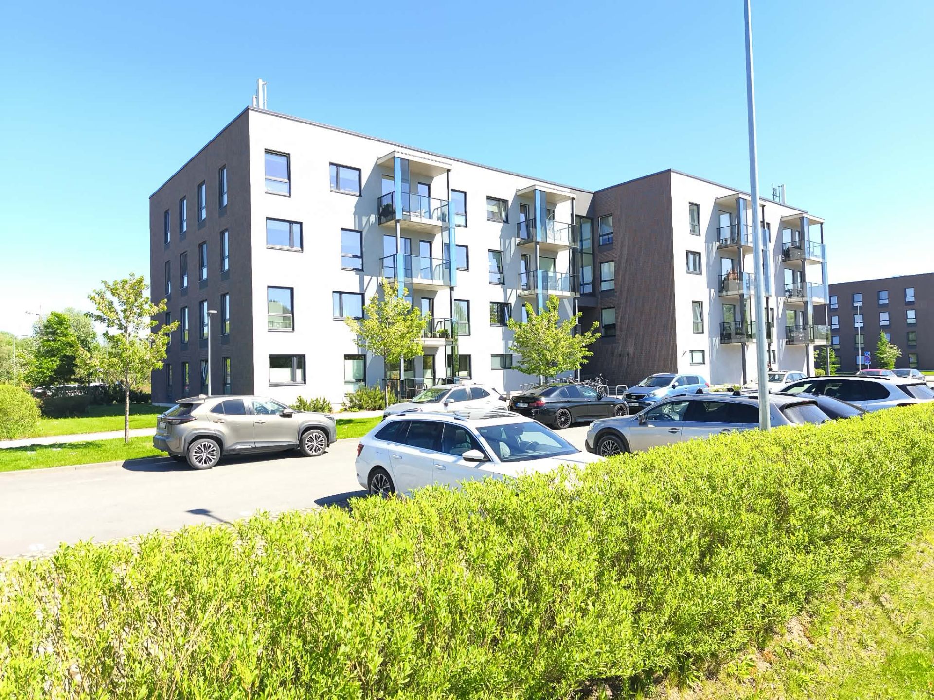 Harju maakond, Tallinn, Haabersti linnaosa, Väike-Õismäe, Pikaliiva 20