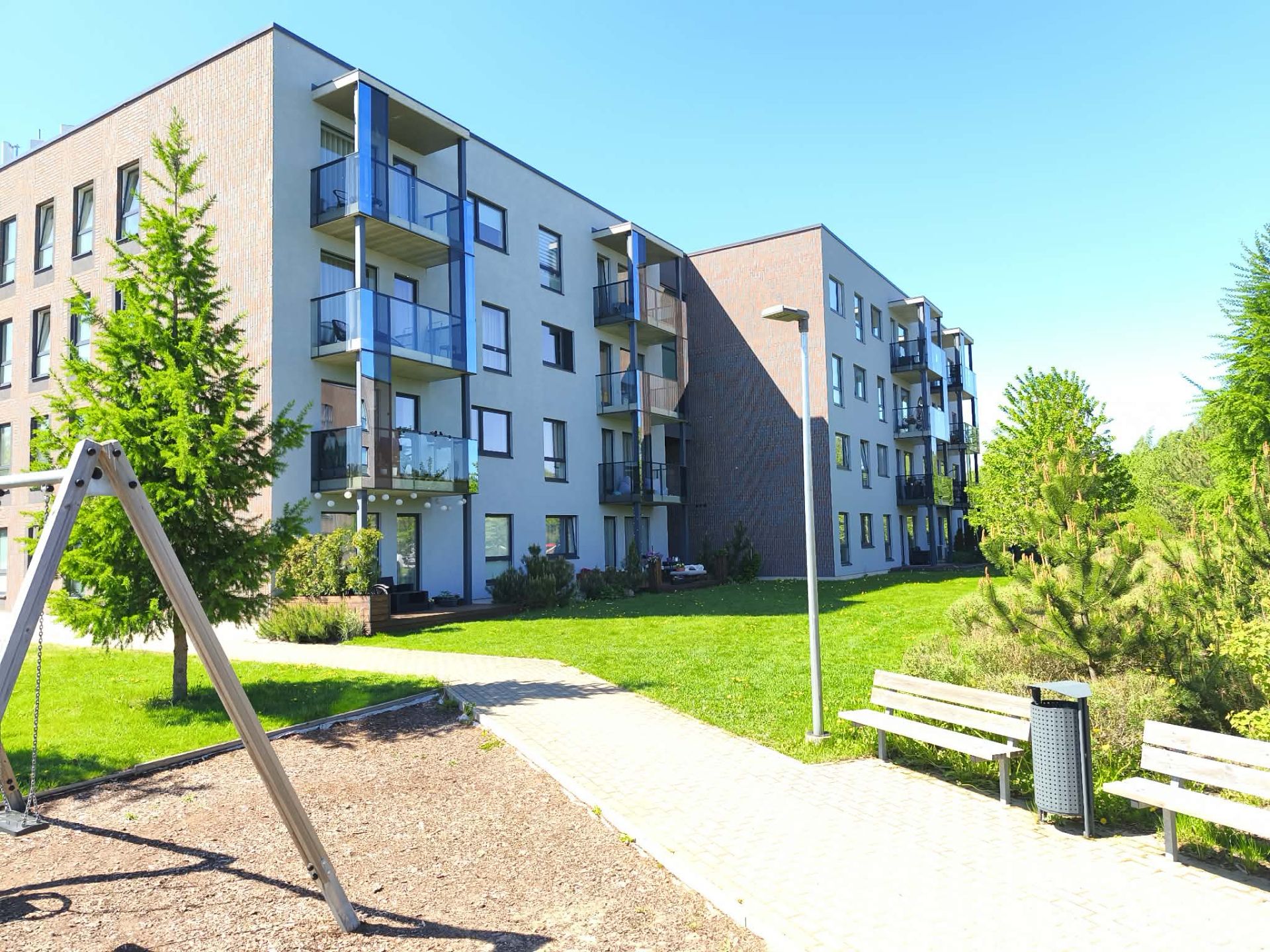 Harju maakond, Tallinn, Haabersti linnaosa, Väike-Õismäe, Pikaliiva 20