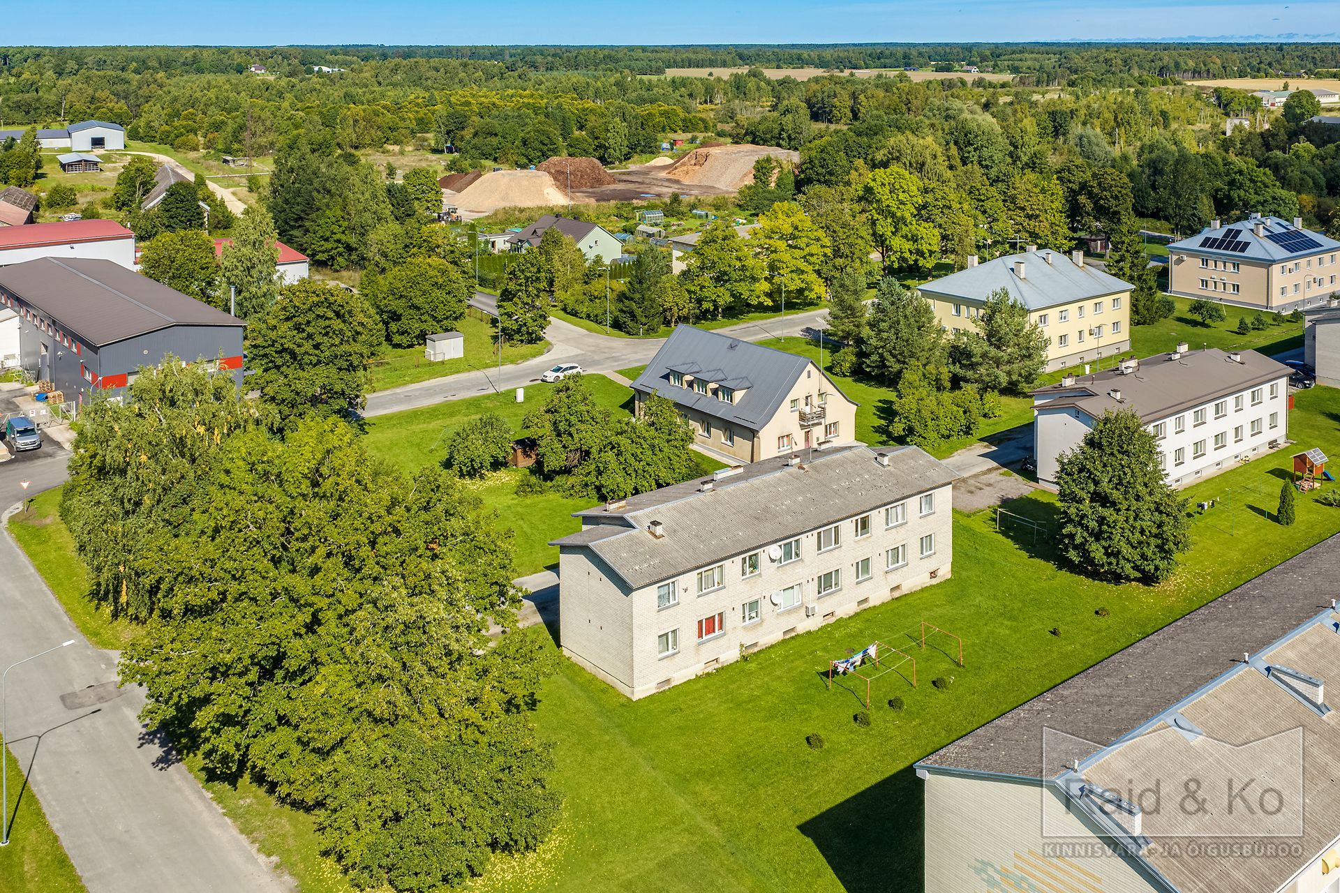 Rapla maakond, Rapla vald, Alu alevik, Tallinna mnt 8