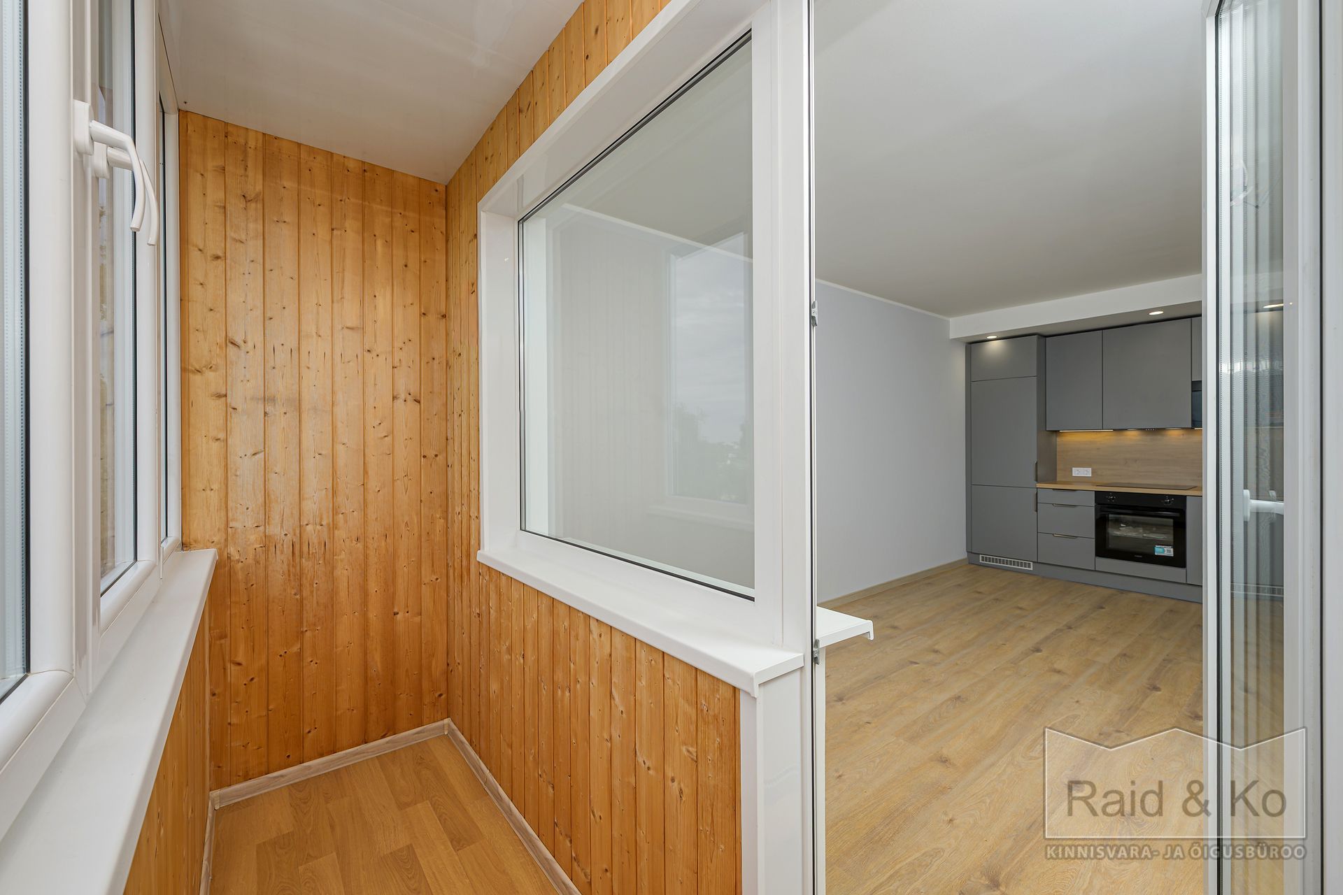 6aa91c9ba6702bc0ad1be0026ae2cb9f11d0a7f8da12f.jpg Harju maakond, Tallinn, Lasnamäe linnaosa, Mustakivi, Mahtra tn 12
