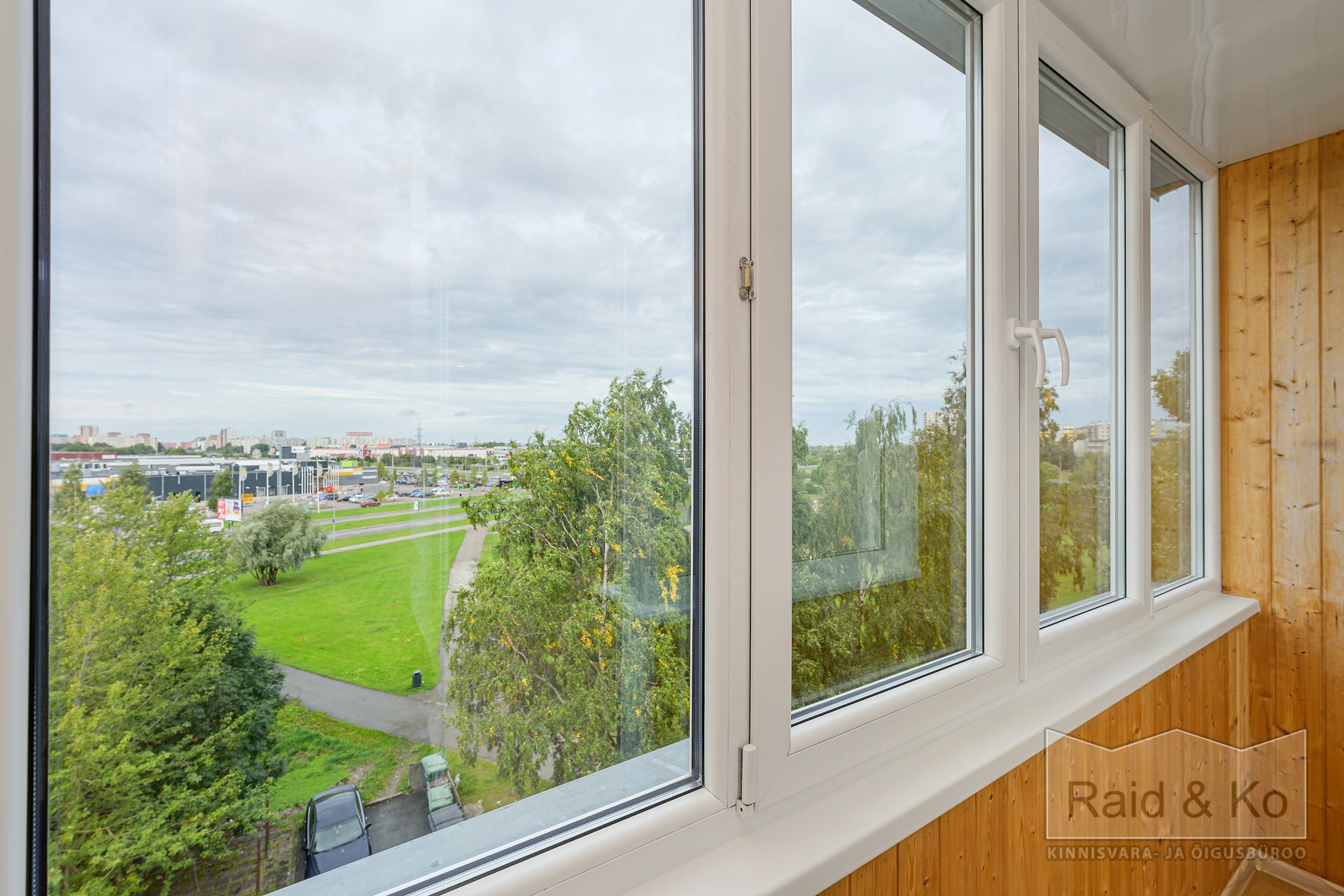 6aa91c9d4b83b0a332f9642f01c7d66ead5fcbdf7c96b.jpg Harju maakond, Tallinn, Lasnamäe linnaosa, Mustakivi, Mahtra tn 12