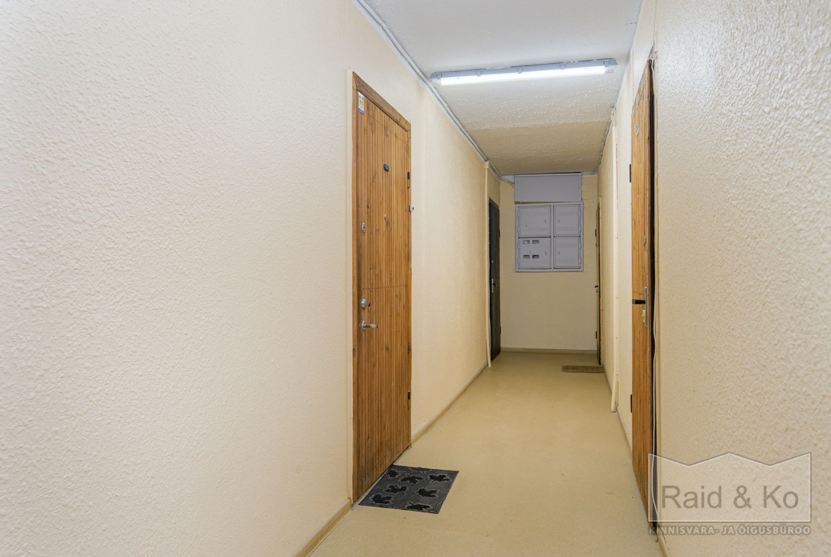 Harju maakond, Tallinn, Lasnamäe linnaosa, Mustakivi, Mahtra tn 12