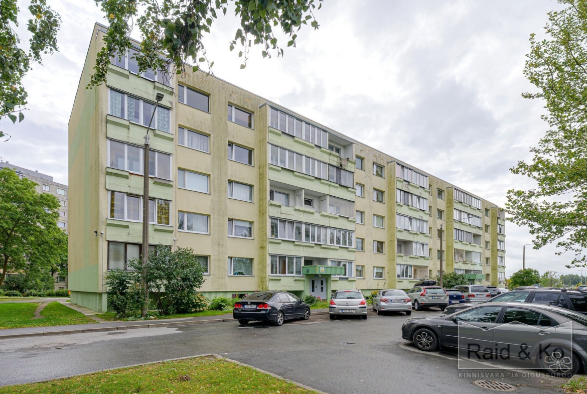 Harju maakond, Tallinn, Lasnamäe linnaosa, Mustakivi, Mahtra tn 12