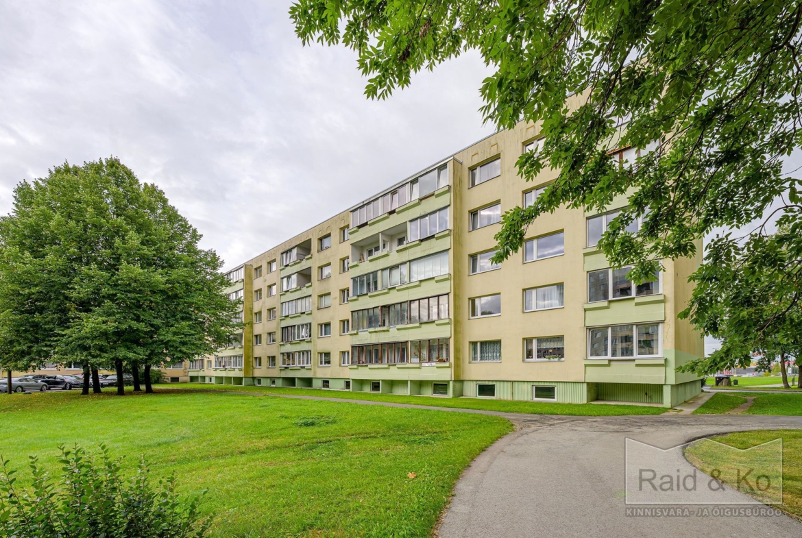 Harju maakond, Tallinn, Lasnamäe linnaosa, Mustakivi, Mahtra tn 12