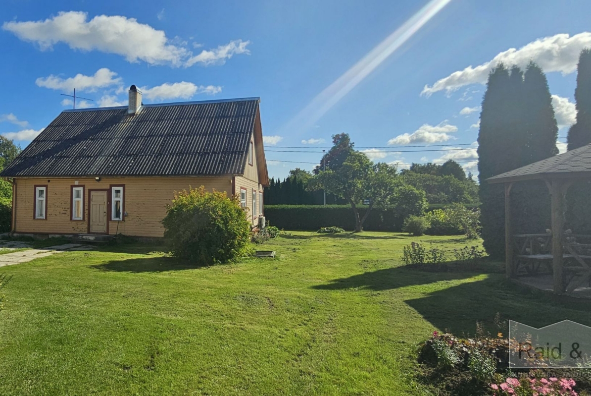 Rapla maakond, Märjamaa vald, Märjamaa alev, Pärnu mnt 86