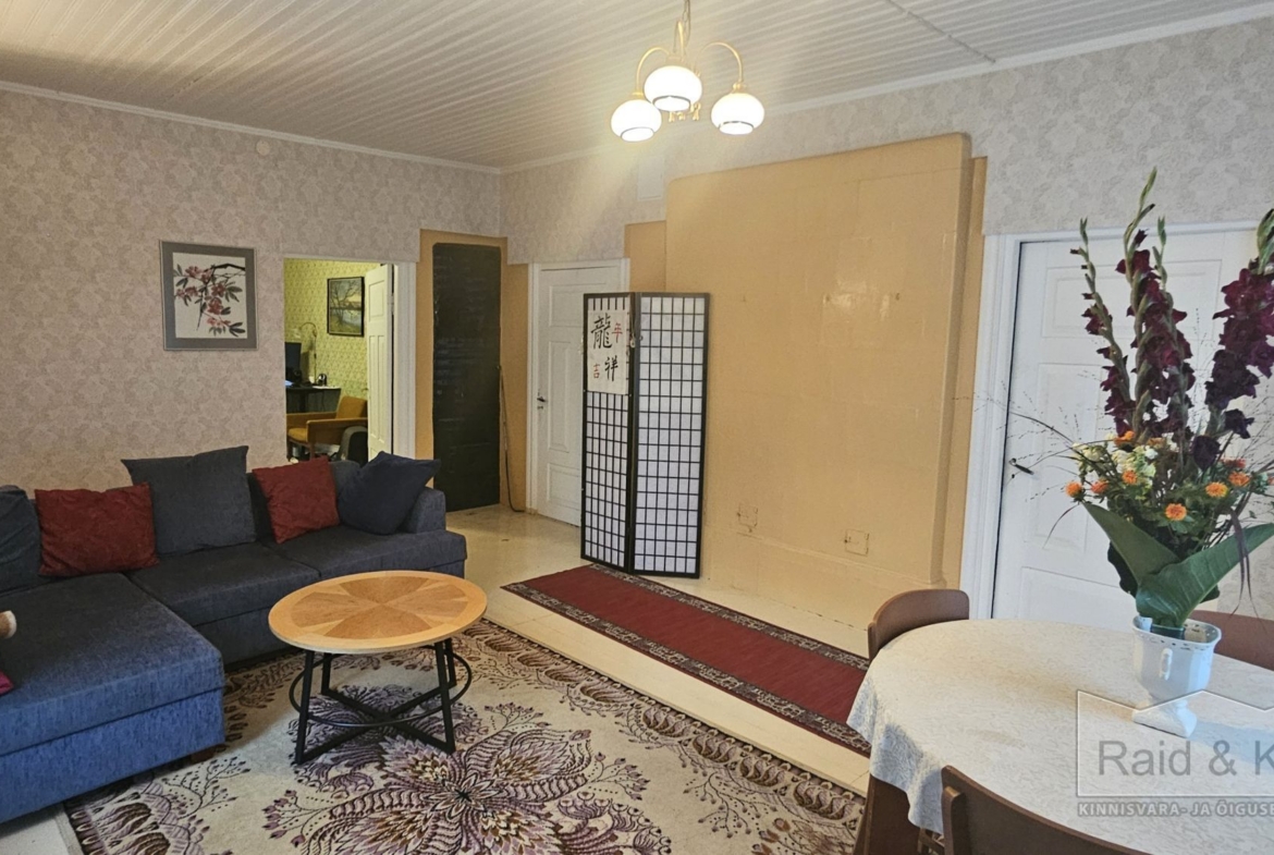 Rapla maakond, Märjamaa vald, Märjamaa alev, Pärnu mnt 86