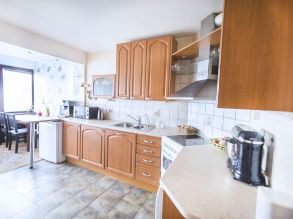 Harju maakond, Tallinn, Mustamäe linnaosa, Mustamäe, Sõpruse pst 222